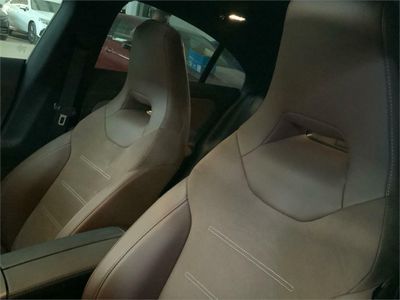 Mercedes CLA 200