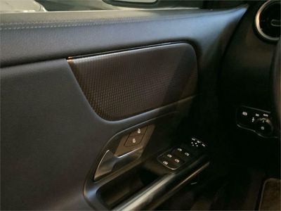 Mercedes GLA 180