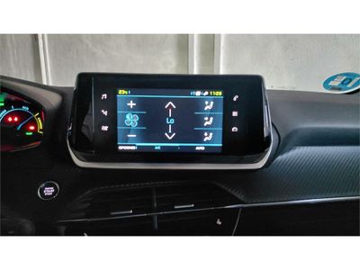 Peugeot 208 Active Eléctrico 136 (100 Kw)