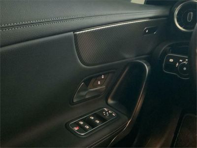 Mercedes CLA 180
