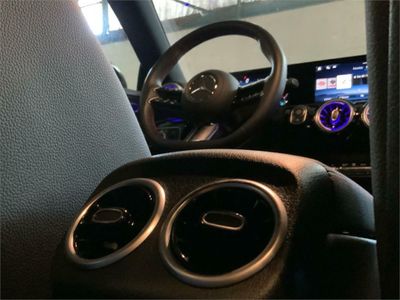 Mercedes CLA 200