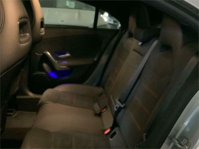 Mercedes CLA 200