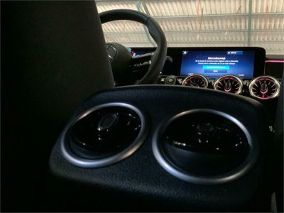 Mercedes CLA 200