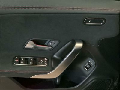Mercedes CLA 200