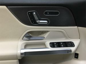 Mercedes Clase GLB 2.0 GLB 200 D 4MATIC DCT 110KW (150CV)  - Foto 2