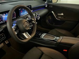 Mercedes Clase A 200 d AMG Line (EURO 6d)  - Foto 2