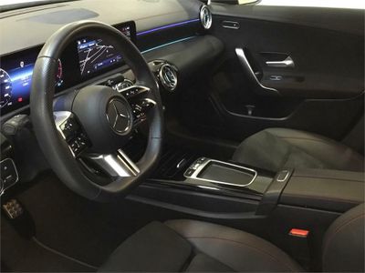 Mercedes CLA 200