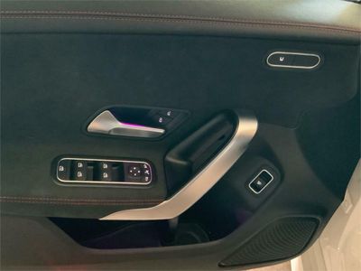 Mercedes CLA 200