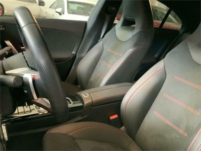 Mercedes CLA 200