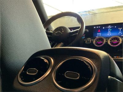 Mercedes CLA 200