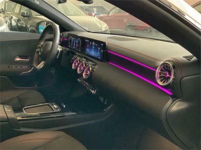 Mercedes CLA 200