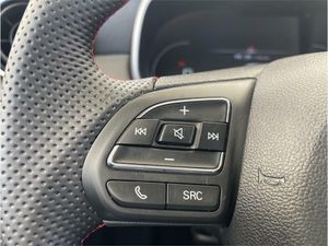 MG ZS 1.0T Luxury Auto  - Foto 2