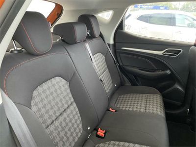 MG ZS 1.5 Luxury
