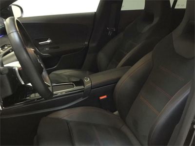Mercedes CLA 200