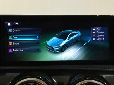 Mercedes CLA 200