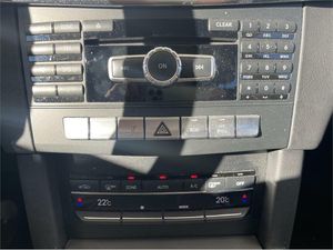 Mercedes Clase E 220 CDI Avantgarde Plus  - Foto 2