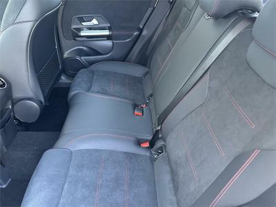 Mercedes GLA 250 e con tecnología híbrida EQ