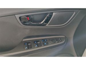 Hyundai Kona 1.6 CRDI 85kW (115CV) Tecno Red 2C 4X2  - Foto 2