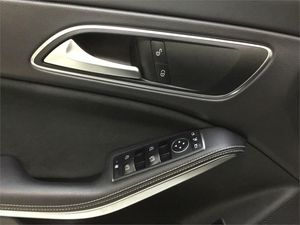 Mercedes CLA 200 Shooting Brake  - Foto 2