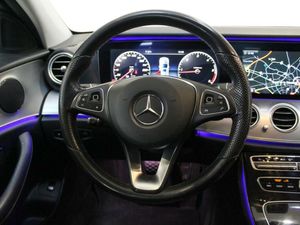 Mercedes Clase E 220 d  - Foto 2