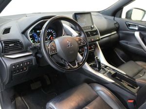 Mitsubishi Eclipse Cross 2.4 PHEV Kaiteki+ Auto 4WD  - Foto 2