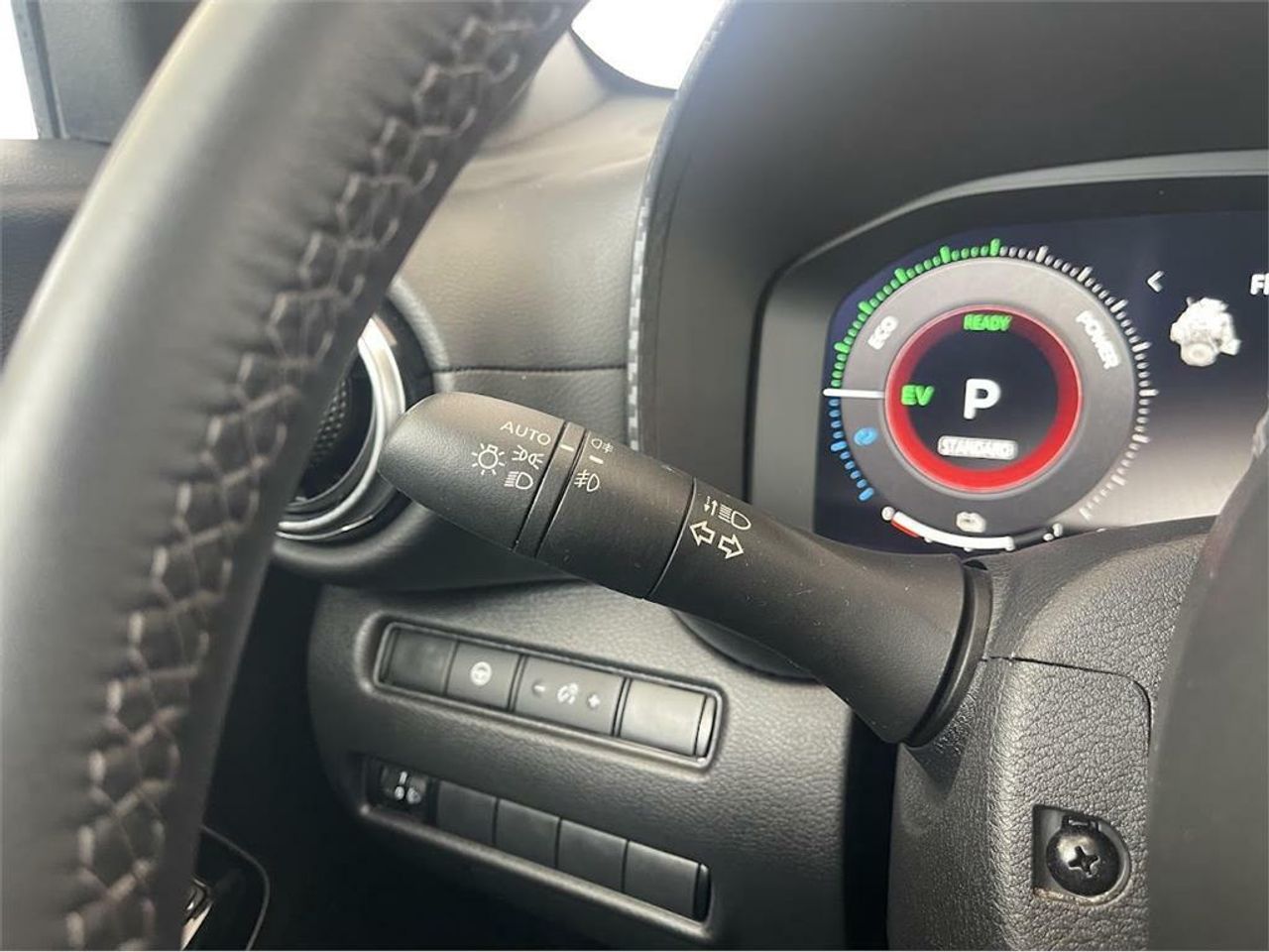 Nissan Juke 1.6 Hybrid 105kW (145CV) Tekna - Foto 2