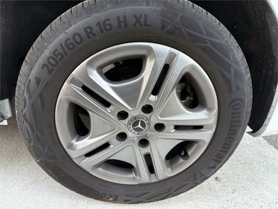 Mercedes Clase T 180 d