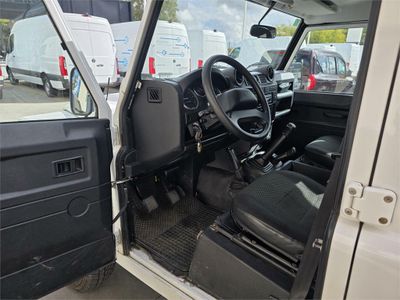 Land-Rover Defender 110 SW E