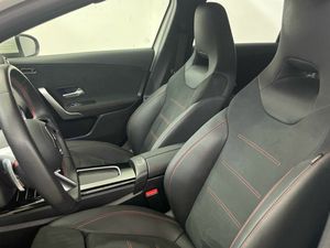 Mercedes Clase A 180 d Compacto  - Foto 2