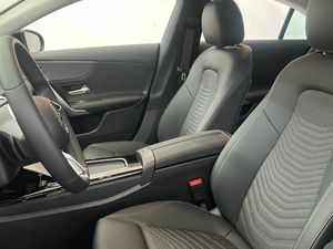 Mercedes CLA 200 d Coupé  - Foto 2