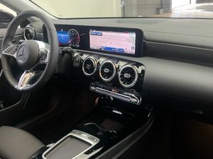 Mercedes CLA 200 d Coupé  - Foto 2