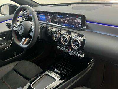 Mercedes Clase A 250 e con tecnología híbrida EQ