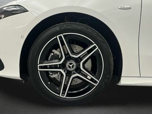 Mercedes Clase A 250 e con tecnología híbrida EQ  - Foto 2