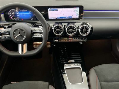 Mercedes Clase A 250 e con tecnología híbrida EQ