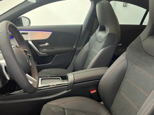 Mercedes CLA 200 D DCT  - Foto 2