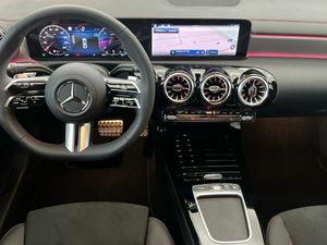 Mercedes CLA 220 D DCT  - Foto 2