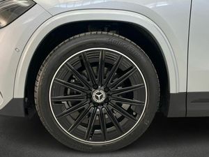 Mercedes GLA 200 D  - Foto 2