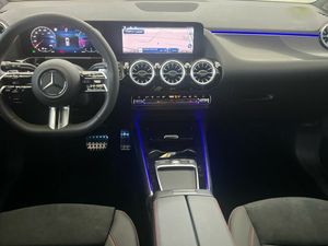 Mercedes GLA 200 D  - Foto 2