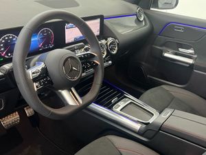 Mercedes GLA 200 D  - Foto 2