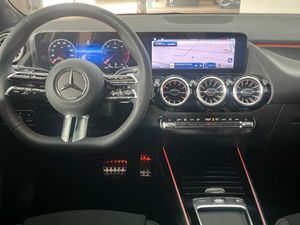 Mercedes GLA 200 D  - Foto 2