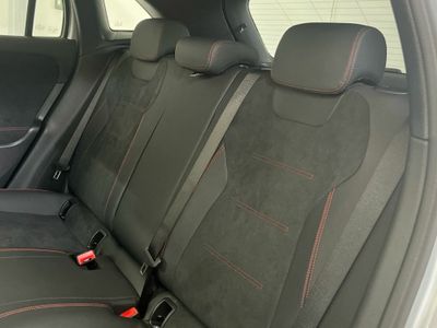 Mercedes GLA 250 e con tecnología híbrida EQ