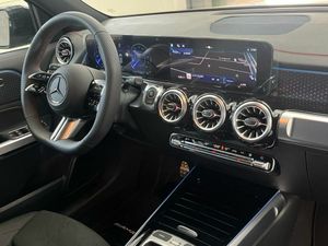 Mercedes EQB 250+ AMG Night EDITION  - Foto 2