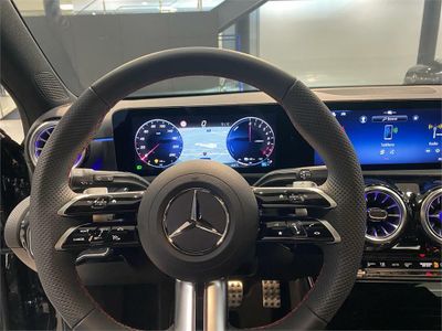 Mercedes Clase A 250 e con tecnología híbrida EQ