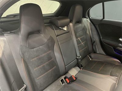 Mercedes Clase A 250 e con tecnología híbrida EQ