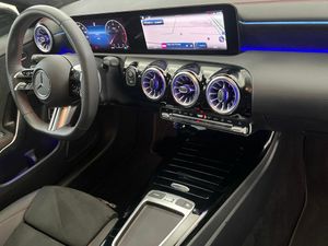 Mercedes CLA 220 D DCT  - Foto 2