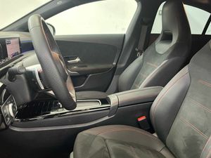 Mercedes CLA 220 D DCT  - Foto 2
