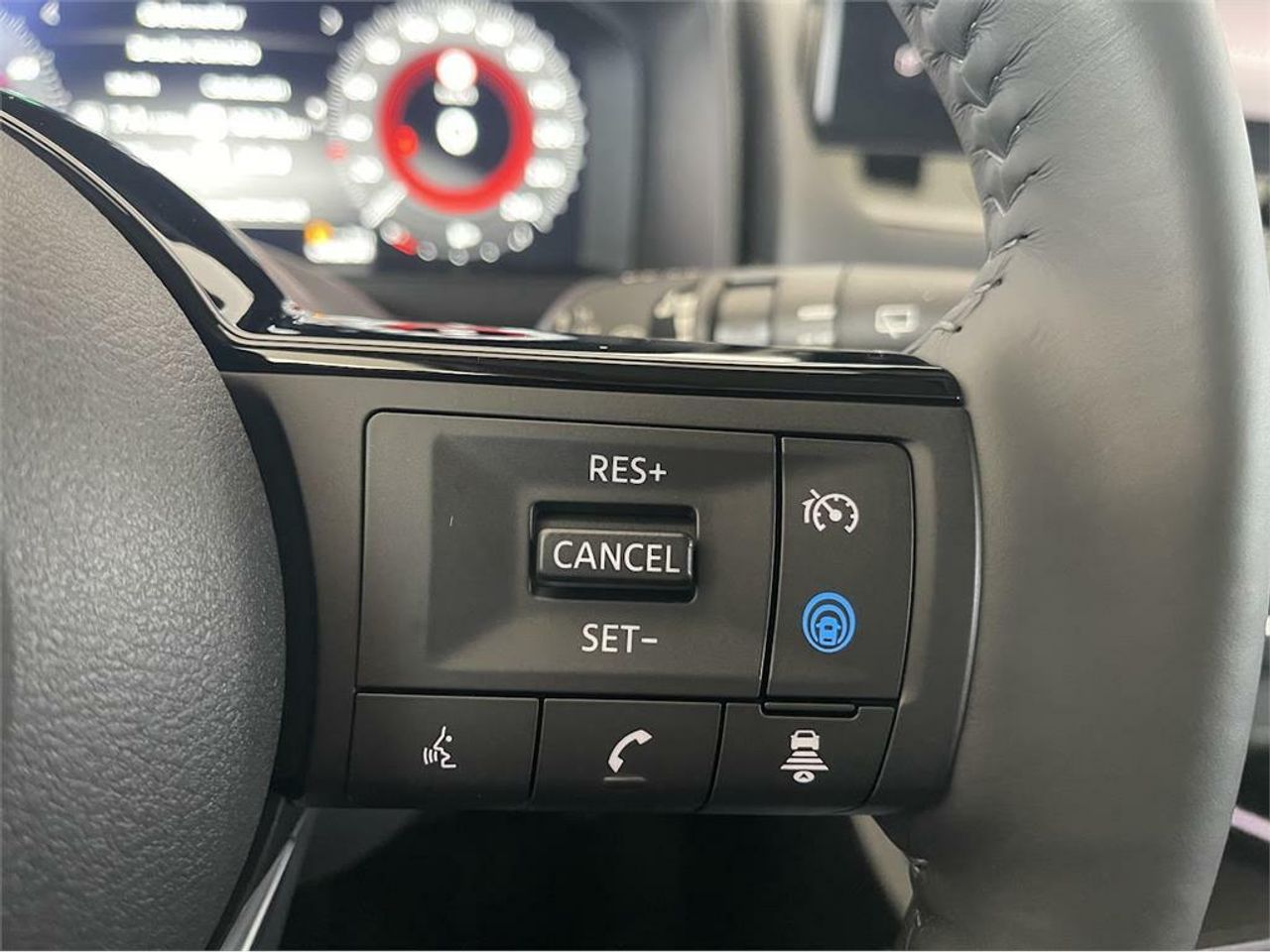 Nissan X-Trail 5pl 1.5 e-POWER 152kW 4x2 A/T N-Connecta - Foto 2