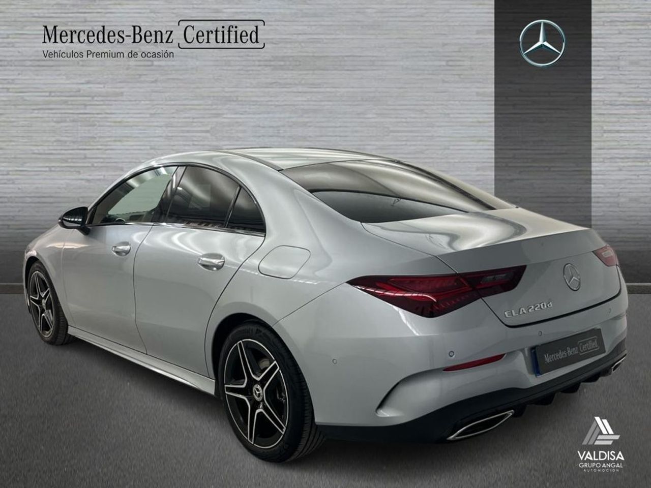 Mercedes CLA 220 d Coupé - Foto 2