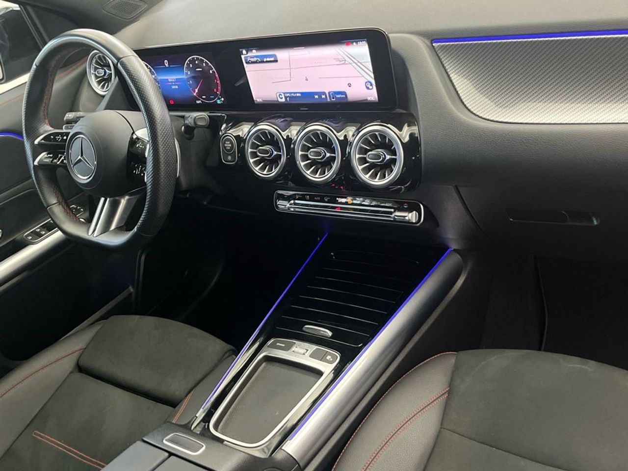 Mercedes GLA 200 - Foto 2