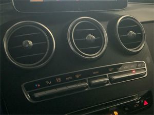 Mercedes GLC 220 d 4MATIC  - Foto 2